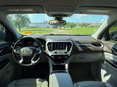 2020 GMC Acadia SLT