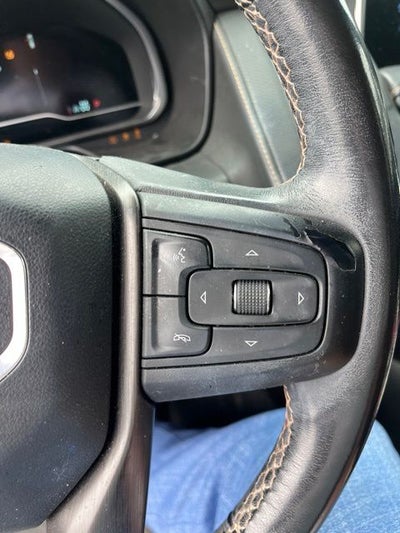 2022 GMC Yukon XL AT4