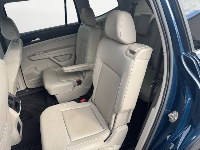 2021 Volkswagen Atlas 3.6L V6 SE w/Technology R-Line