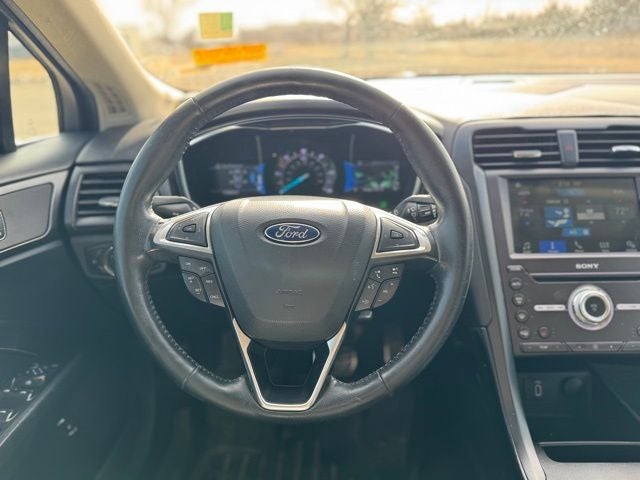 2017 Ford Fusion Hybrid Titanium