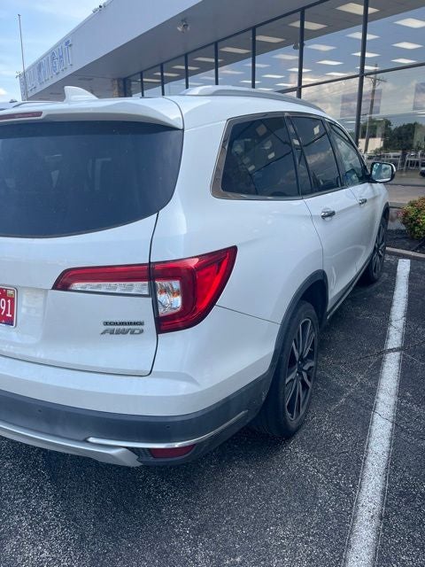 2020 Honda Pilot Touring 8 Passenger