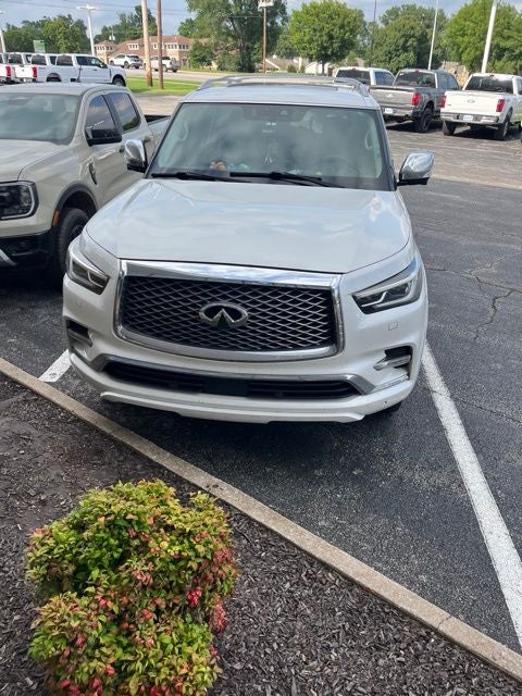 2018 INFINITI QX80 Base