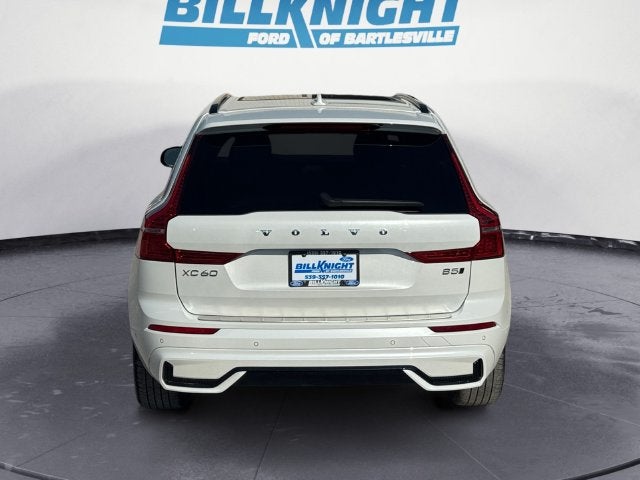 2024 Volvo XC60 B5 Plus Dark Theme
