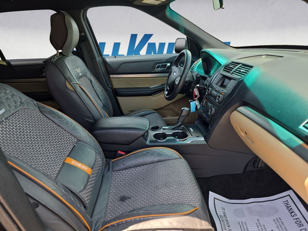 2016 Ford Explorer Base