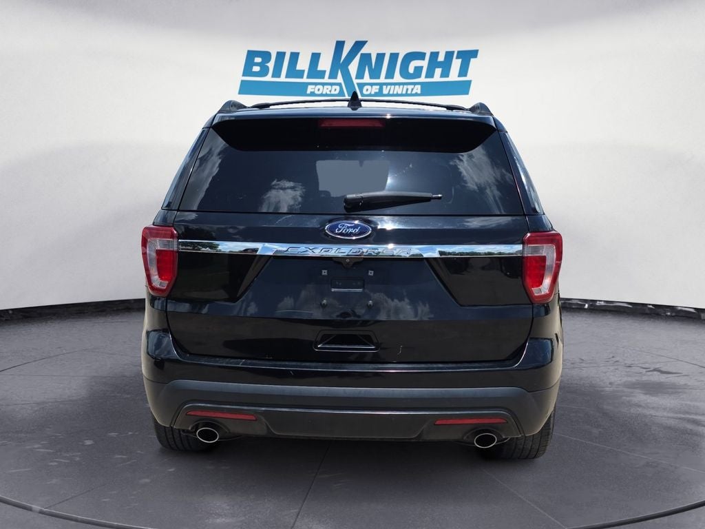 2016 Ford Explorer Base