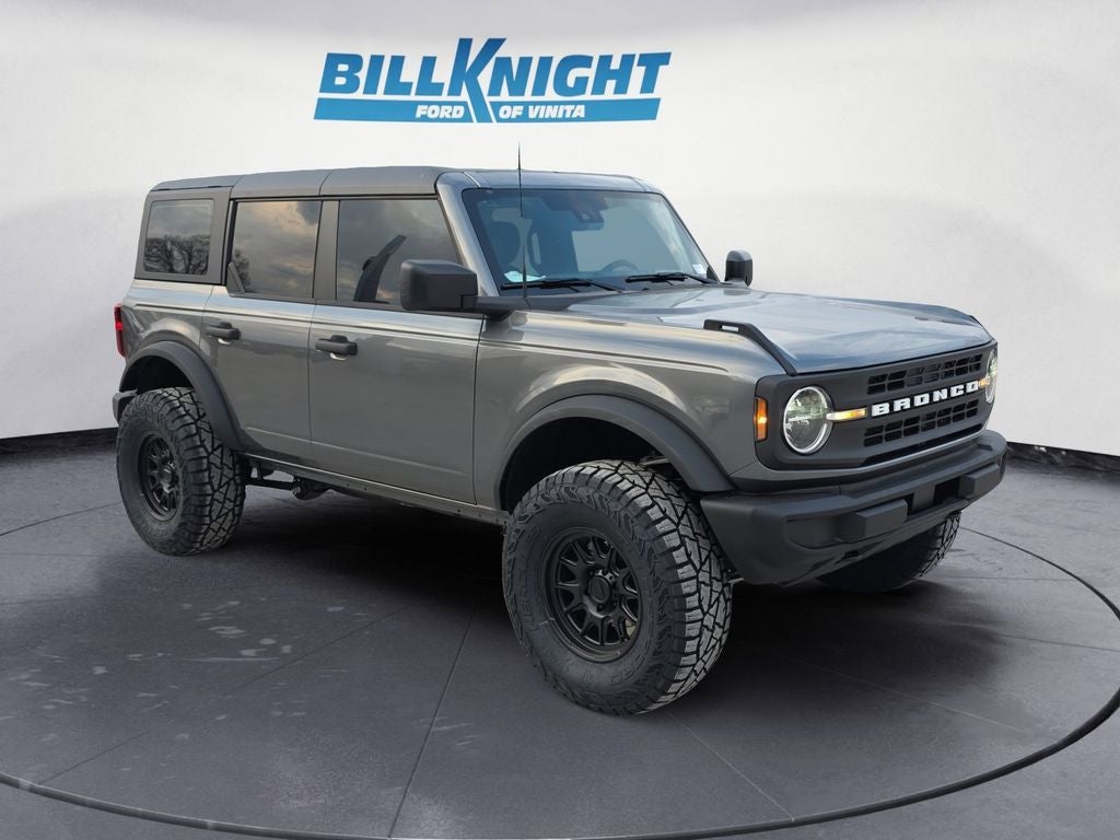 2025 Ford Bronco Base