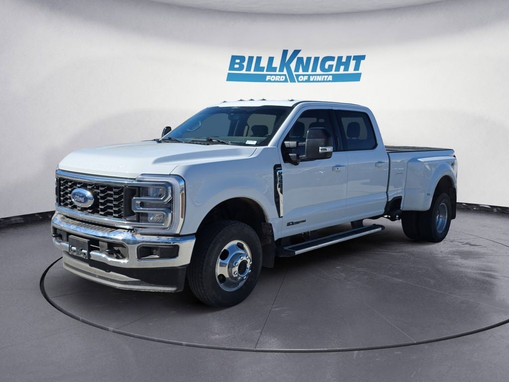 2024 Ford F-350SD Lariat DRW