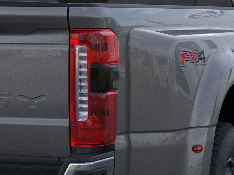 2026 Ford F-350SD Lariat DRW