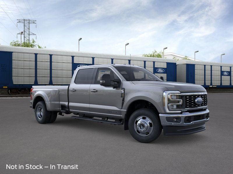 2026 Ford F-350SD Lariat DRW