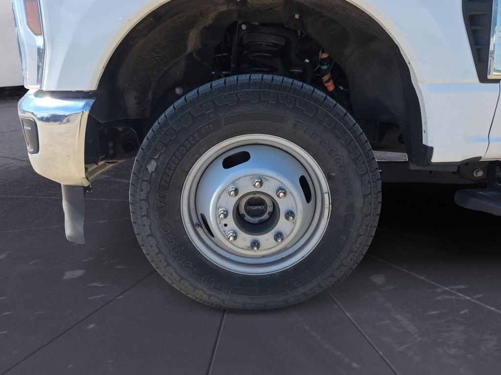 2025 Ford F-350SD XLT DRW
