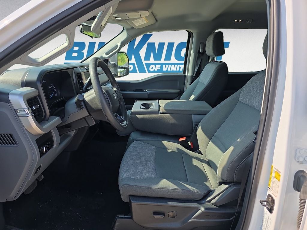 2025 Ford F-350SD XLT DRW