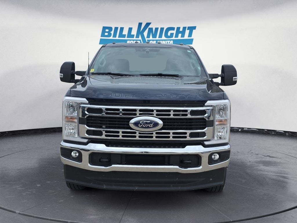 2025 Ford F-350SD XLT DRW