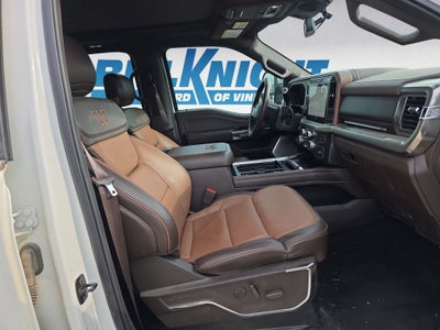 2025 Ford F-450SD King Ranch DRW