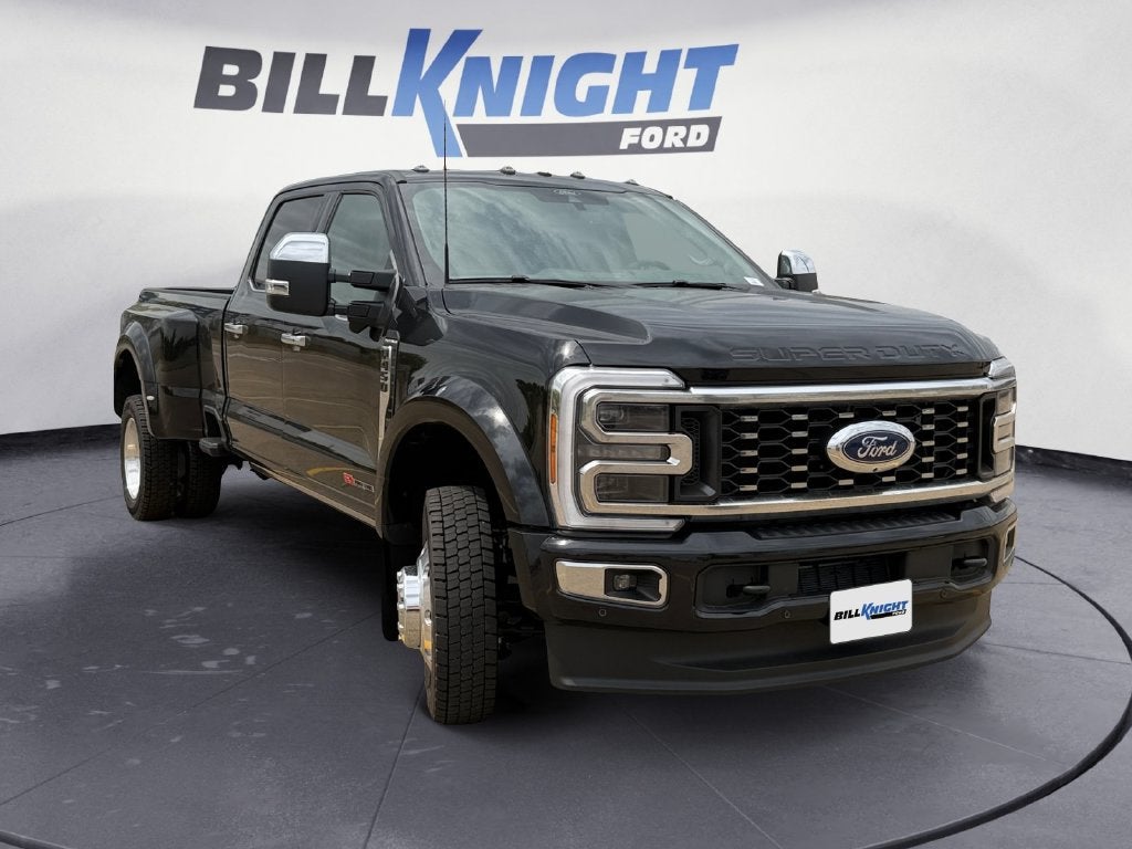 2026 Ford F-450SD Platinum DRW