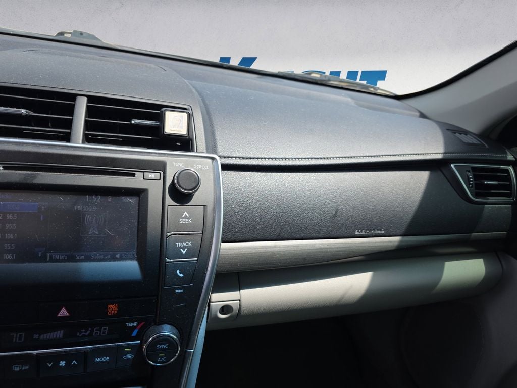 2017 Toyota Camry Hybrid LE