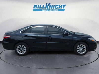 2017 Toyota Camry Hybrid LE