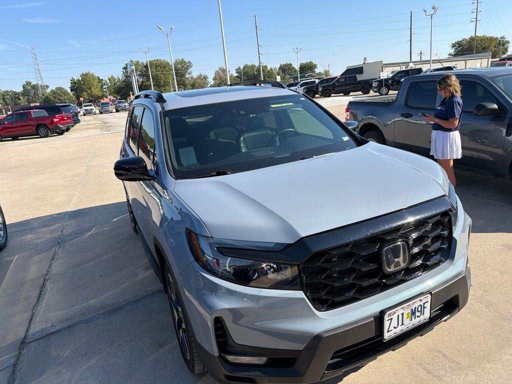 2022 Honda Passport Elite