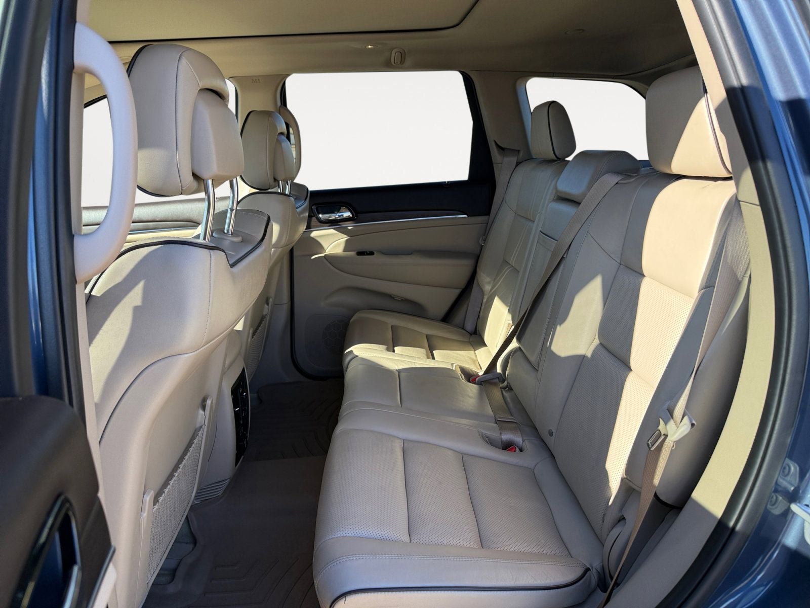 2020 Jeep Grand Cherokee Overland