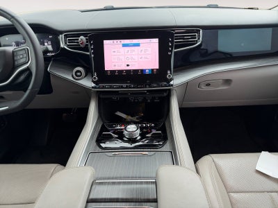 2023 Jeep Wagoneer Series III