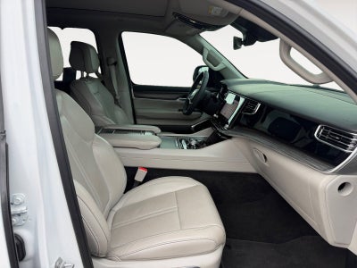 2023 Jeep Wagoneer Series III