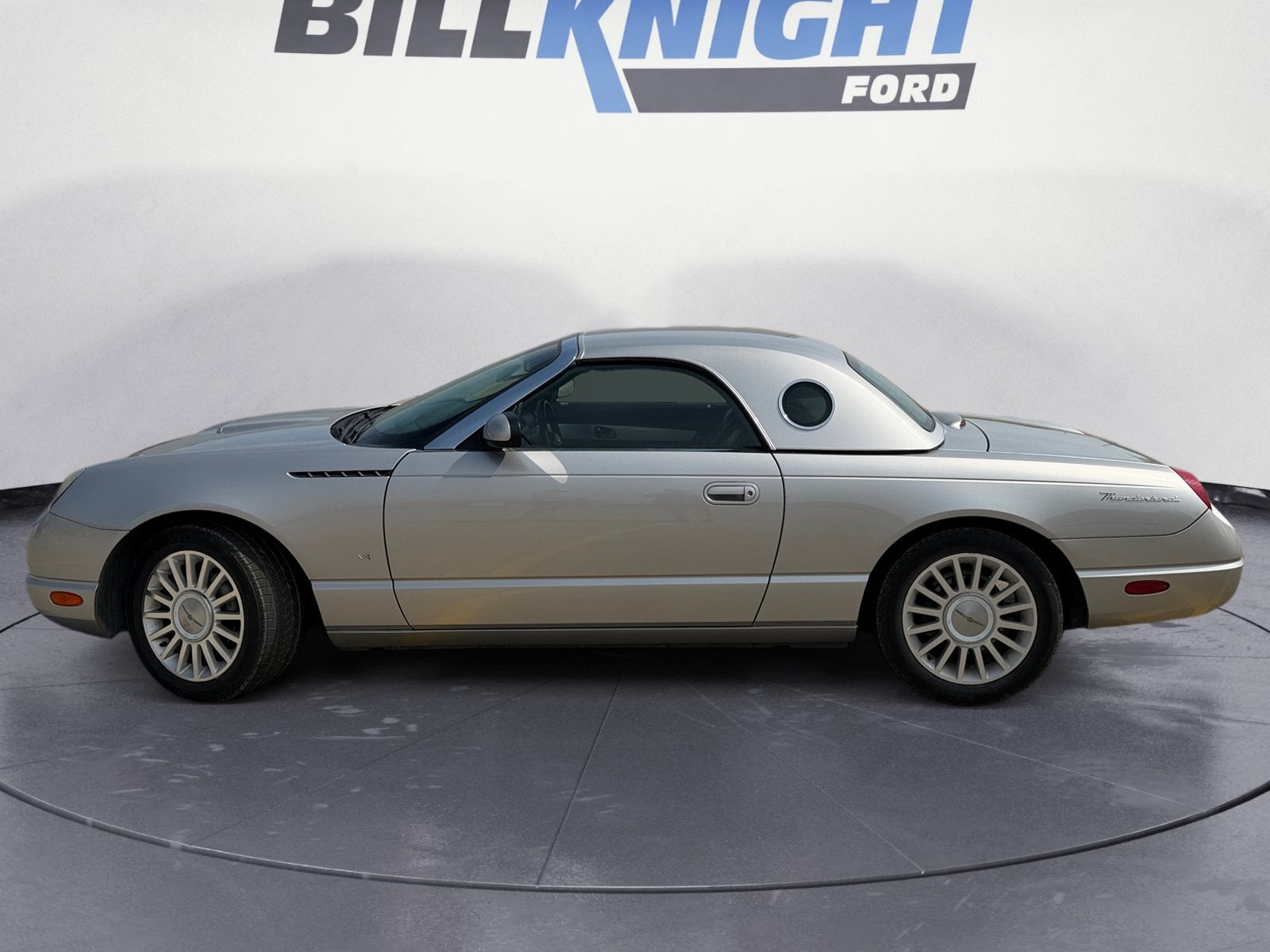 2004 Ford Thunderbird Base