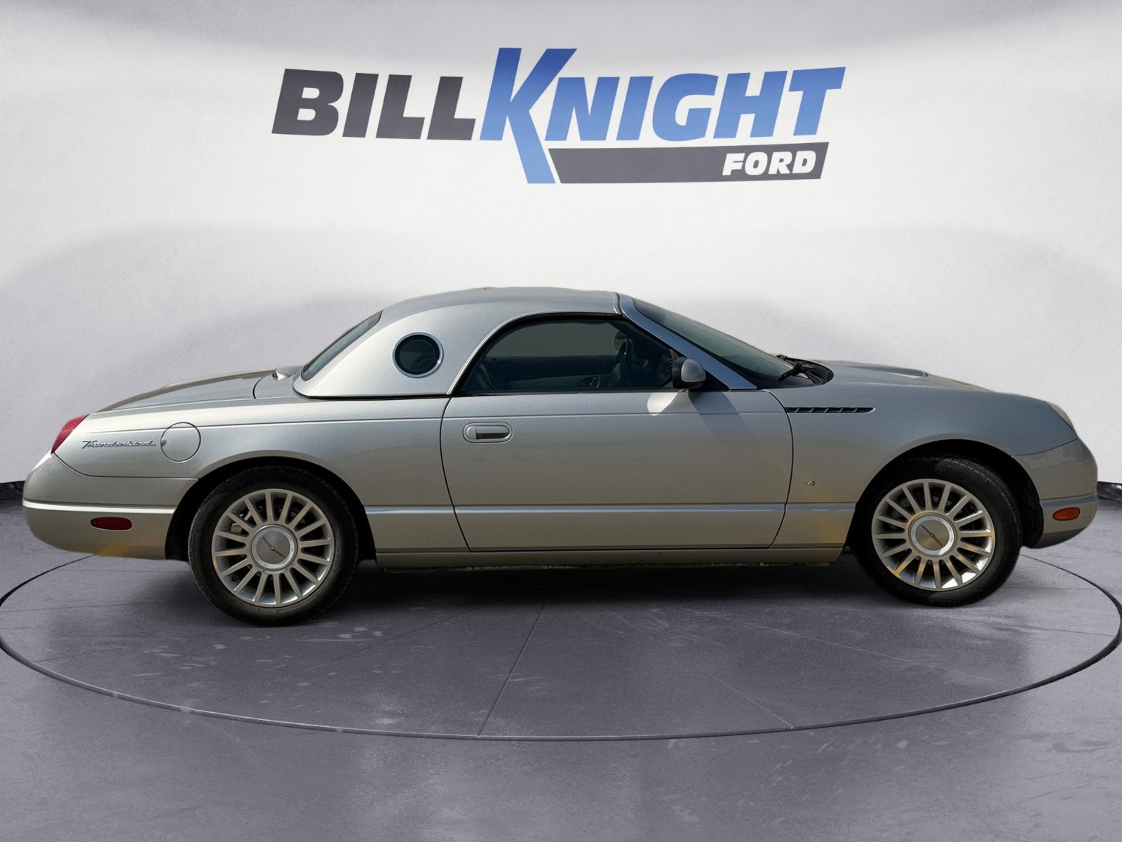 2004 Ford Thunderbird Base