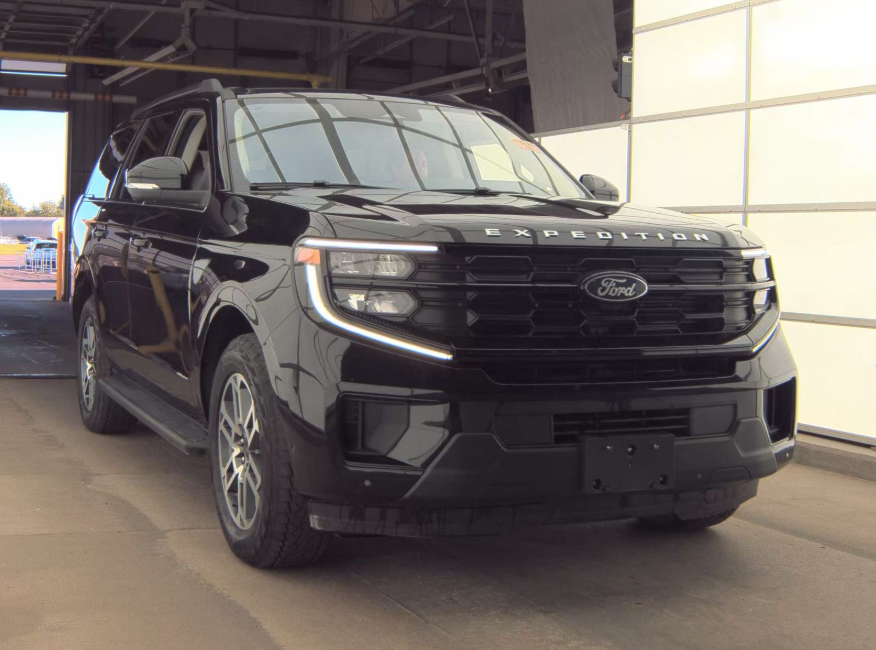 2025 Ford Expedition Active