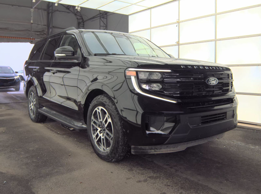 2025 Ford Expedition Active