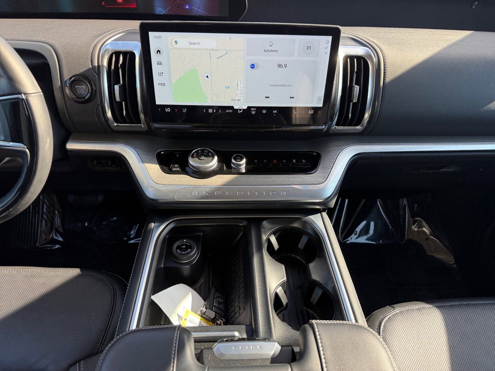 2025 Ford Expedition Platinum