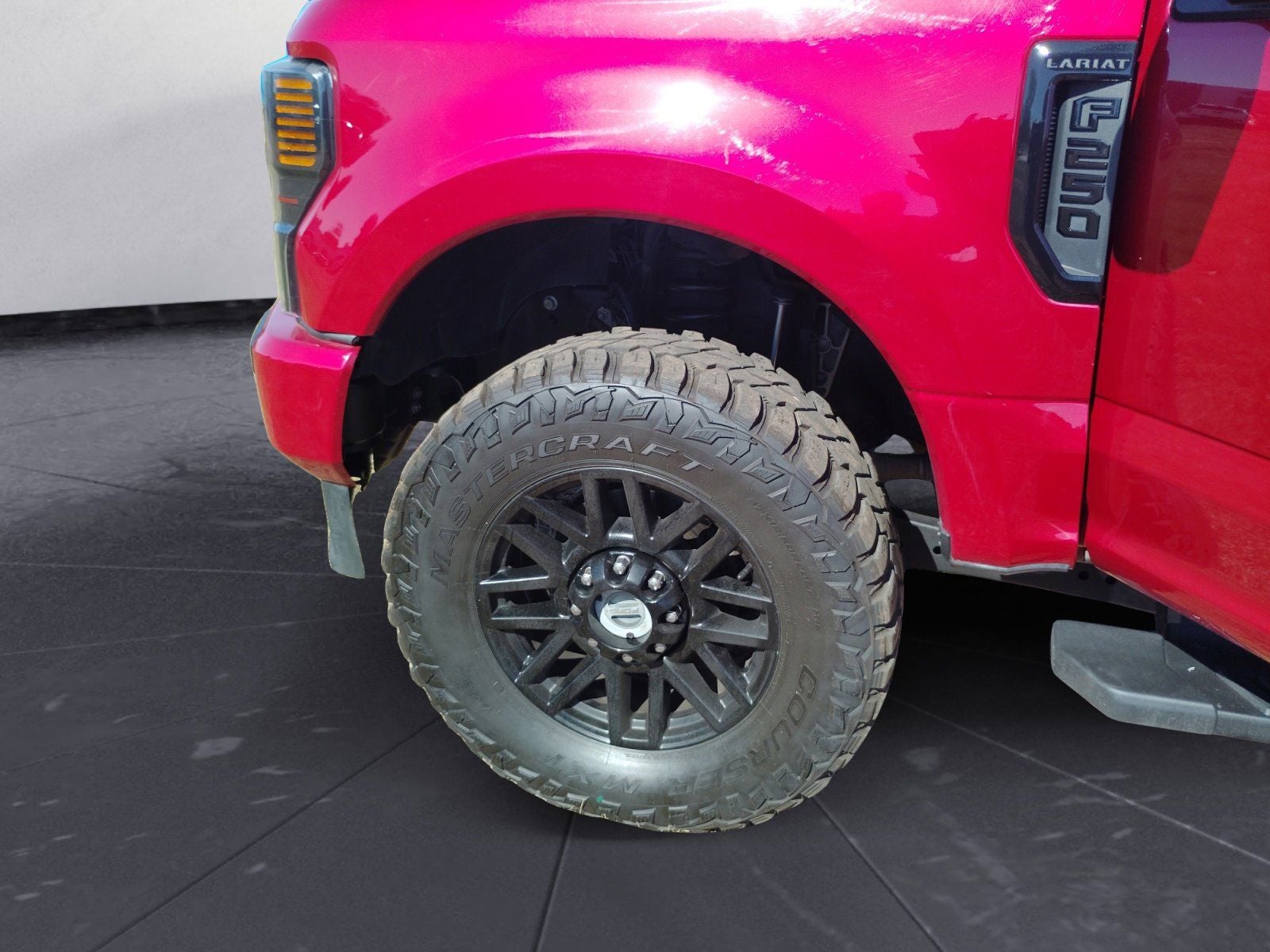 2020 Ford F-250SD Lariat