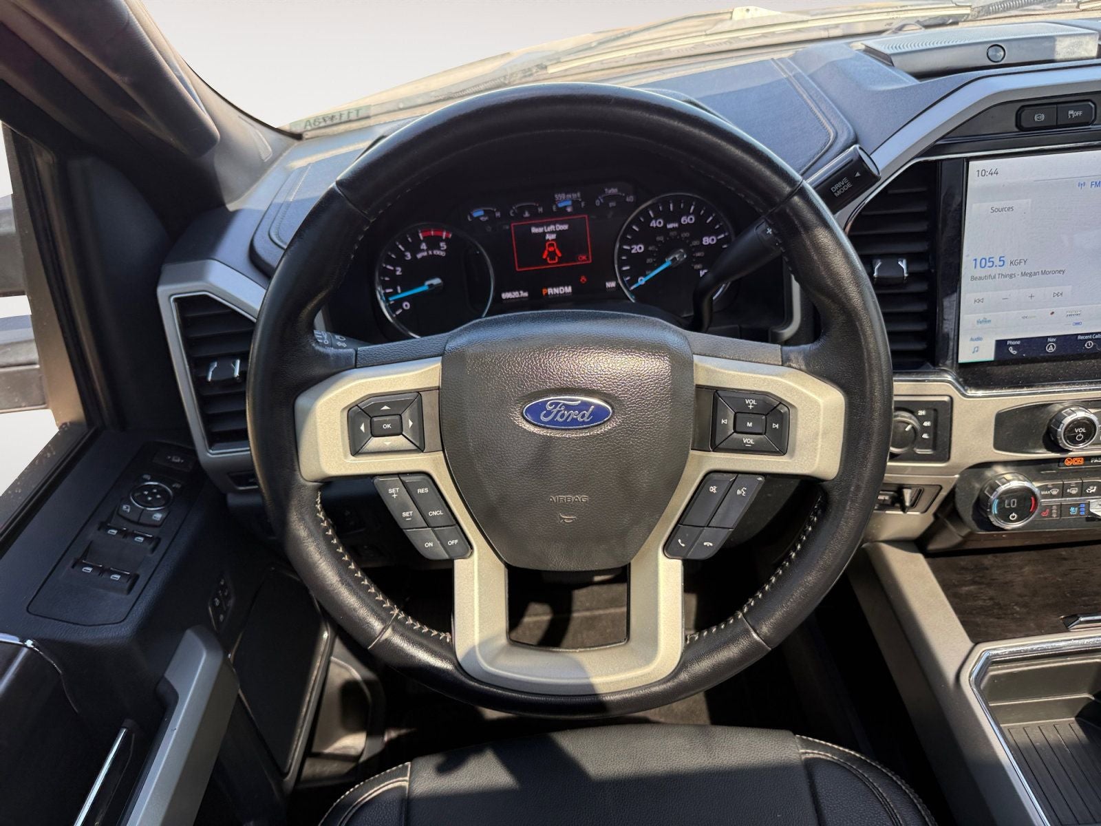 2022 Ford F-250SD Lariat