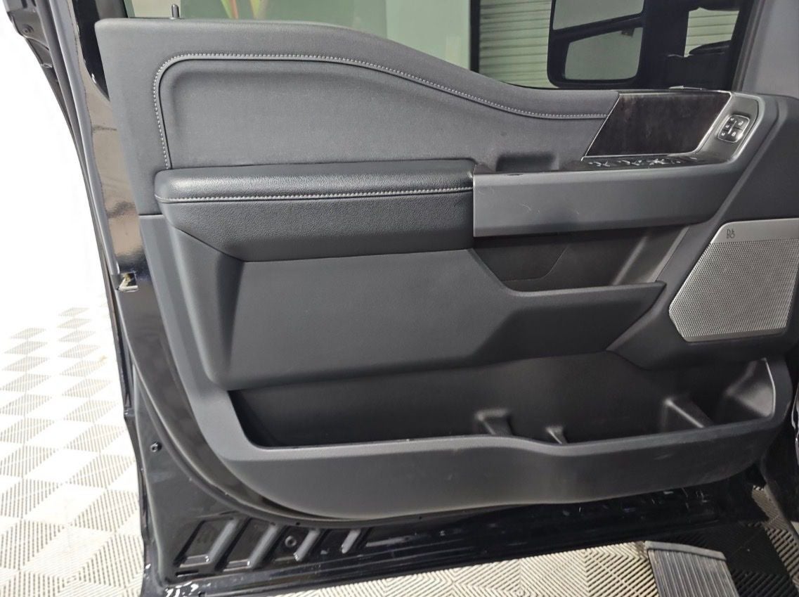 2023 Ford F-250SD Lariat