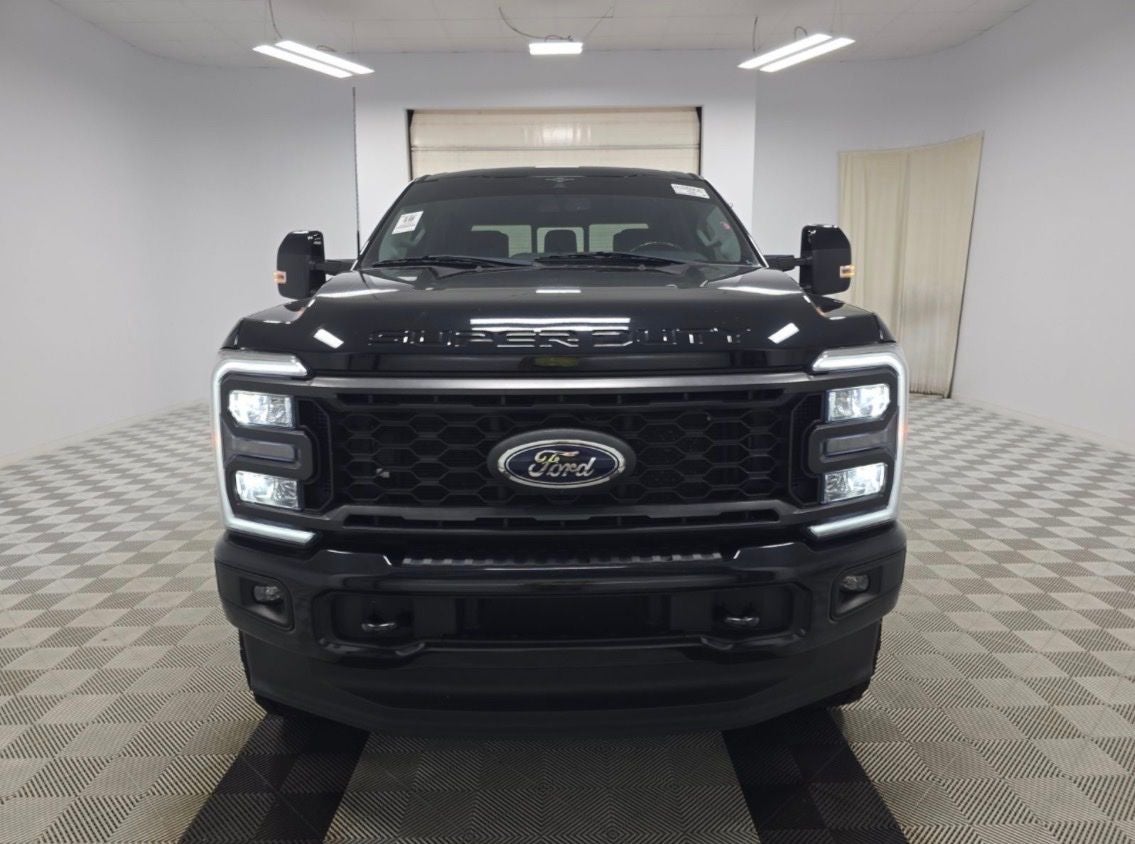 2023 Ford F-250SD Lariat