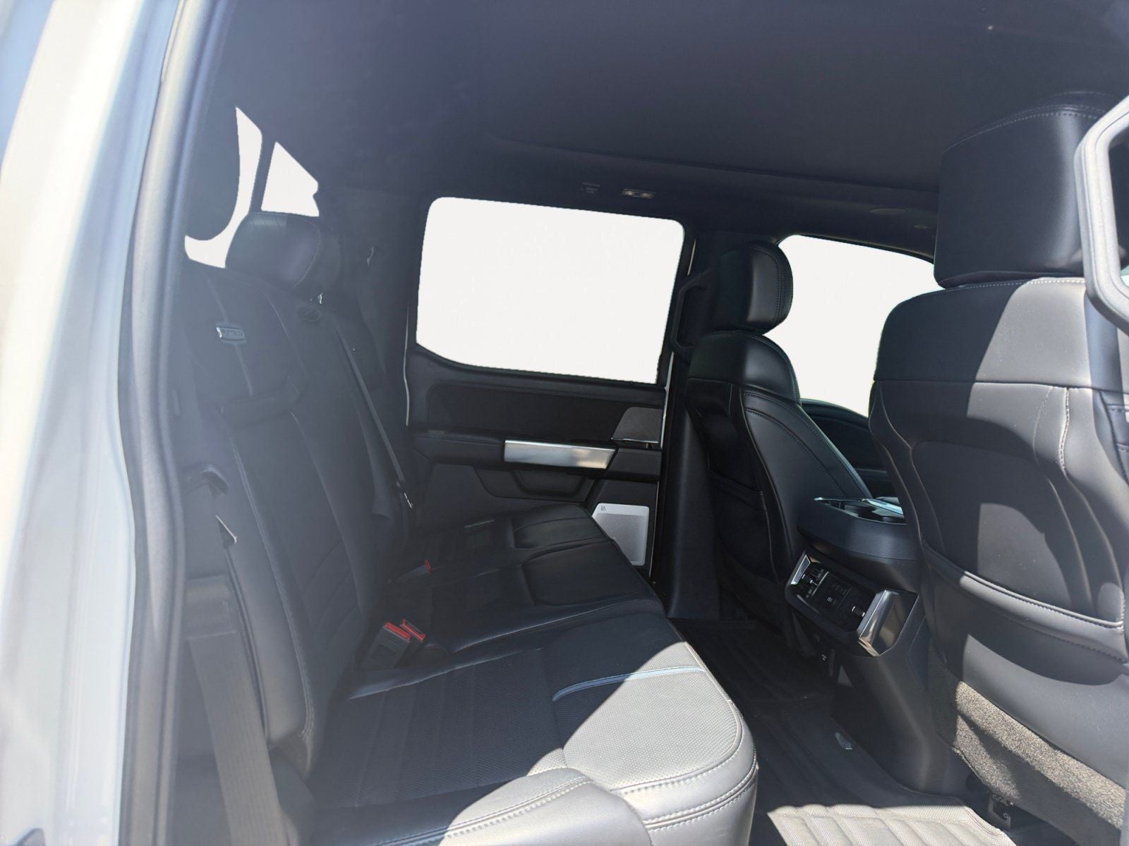 2025 Ford F-350SD Platinum