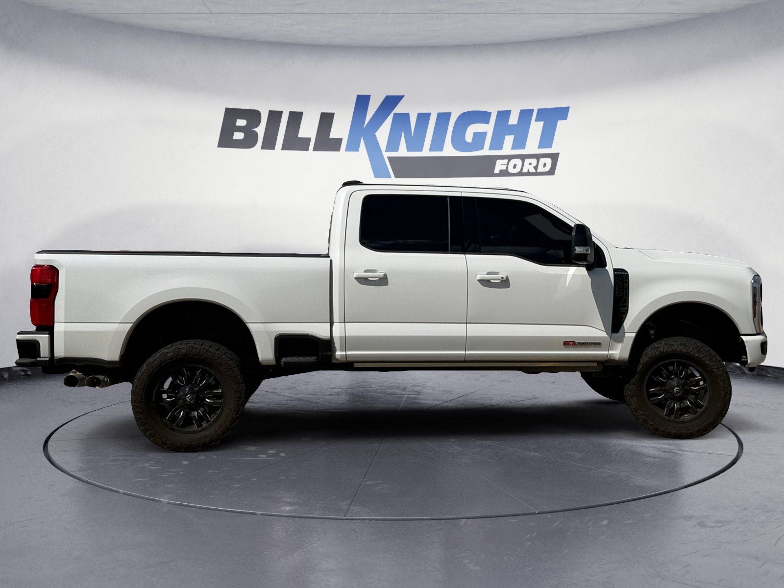 2025 Ford F-350SD Platinum