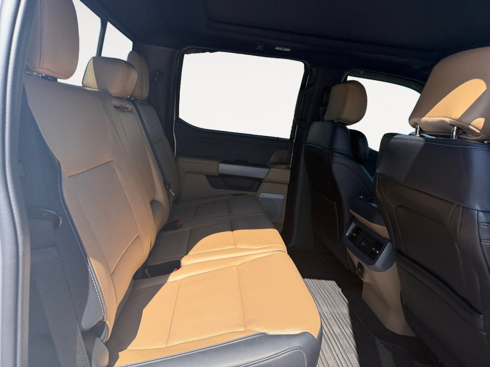 2025 Ford F-350SD Lariat