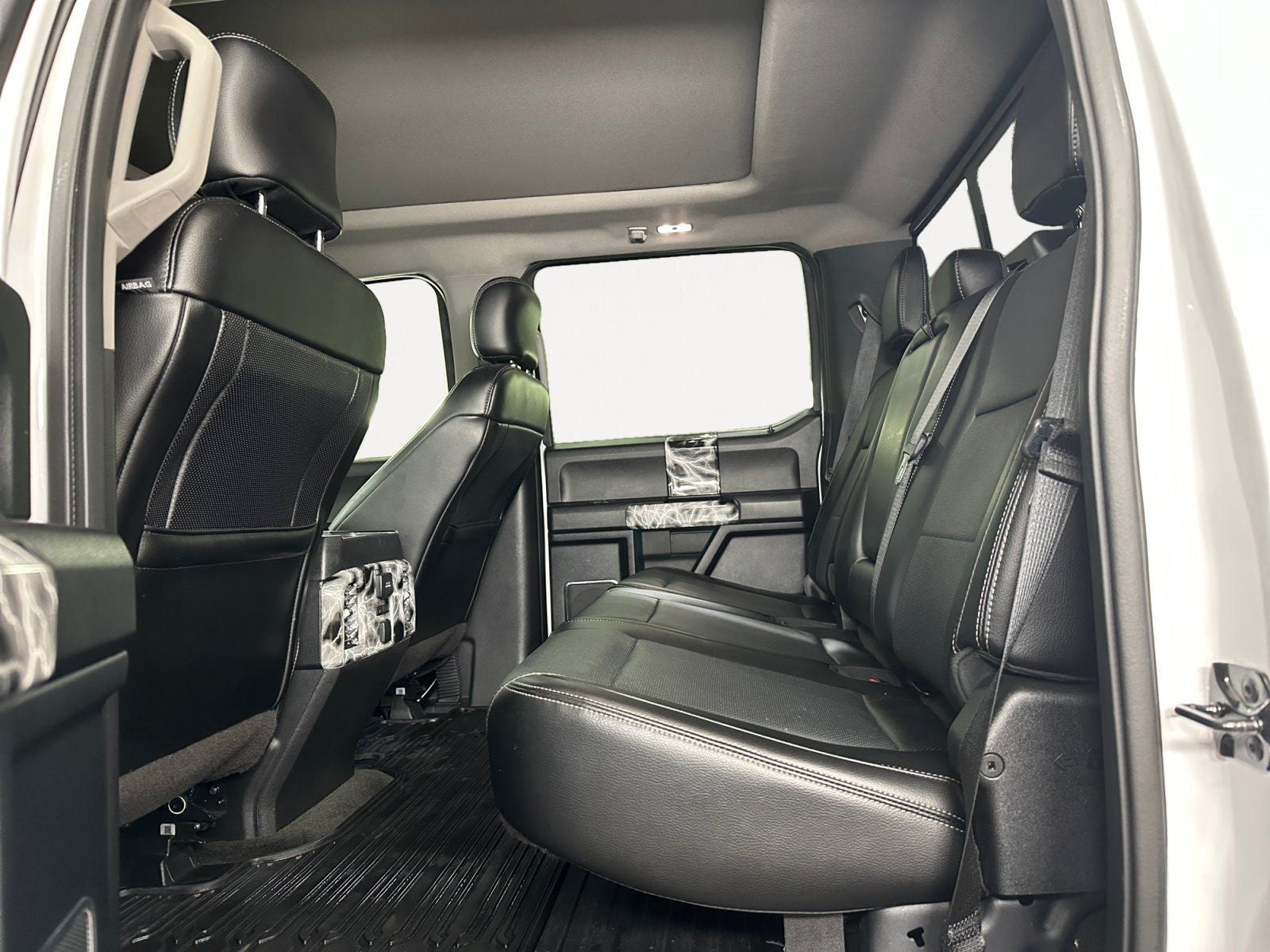 2017 Ford F-350SD Lariat