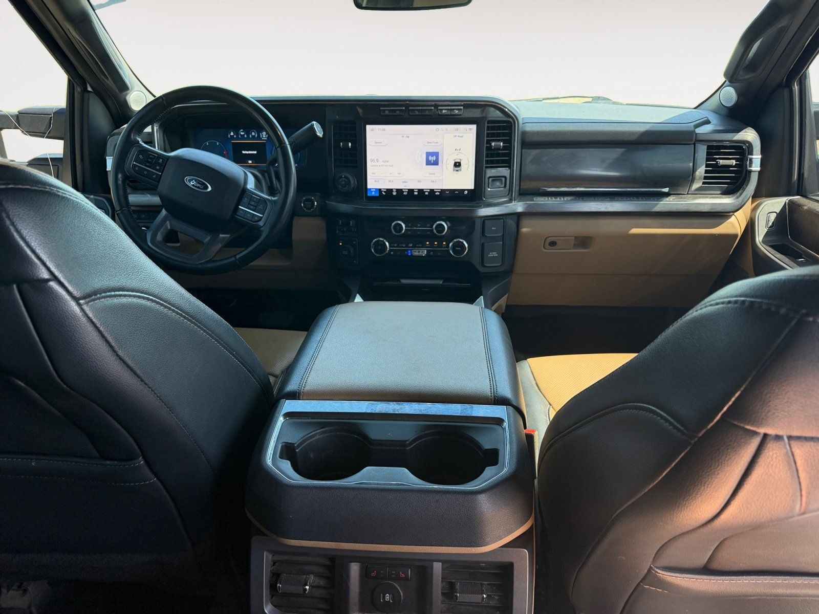 2024 Ford F-350SD Lariat DRW