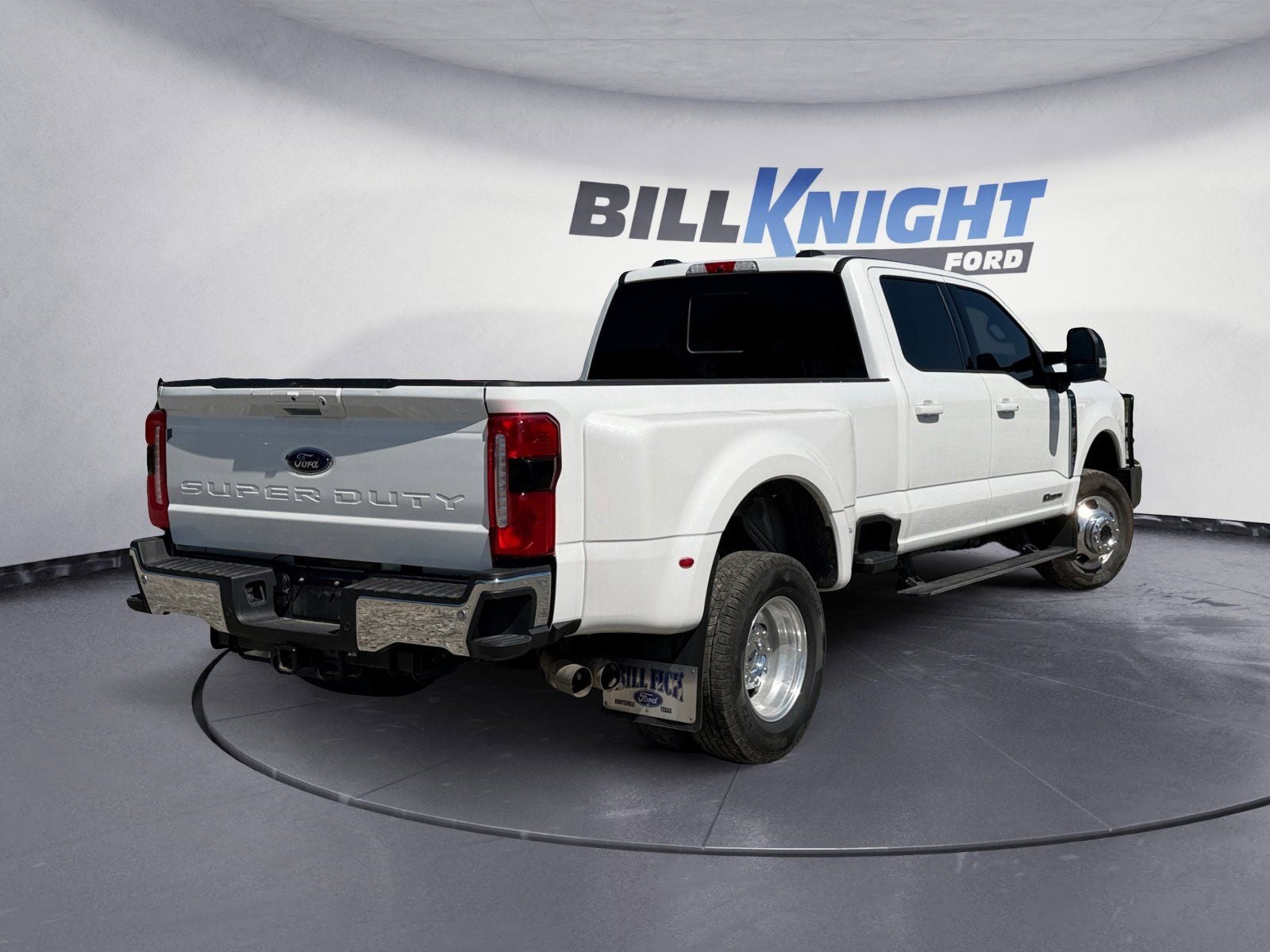 2024 Ford F-350SD Lariat DRW