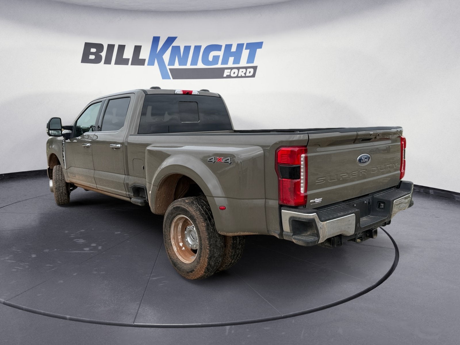 2026 Ford F-350SD Lariat DRW