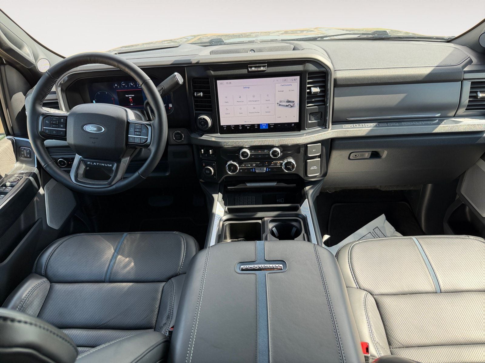 2025 Ford F-450SD Platinum DRW