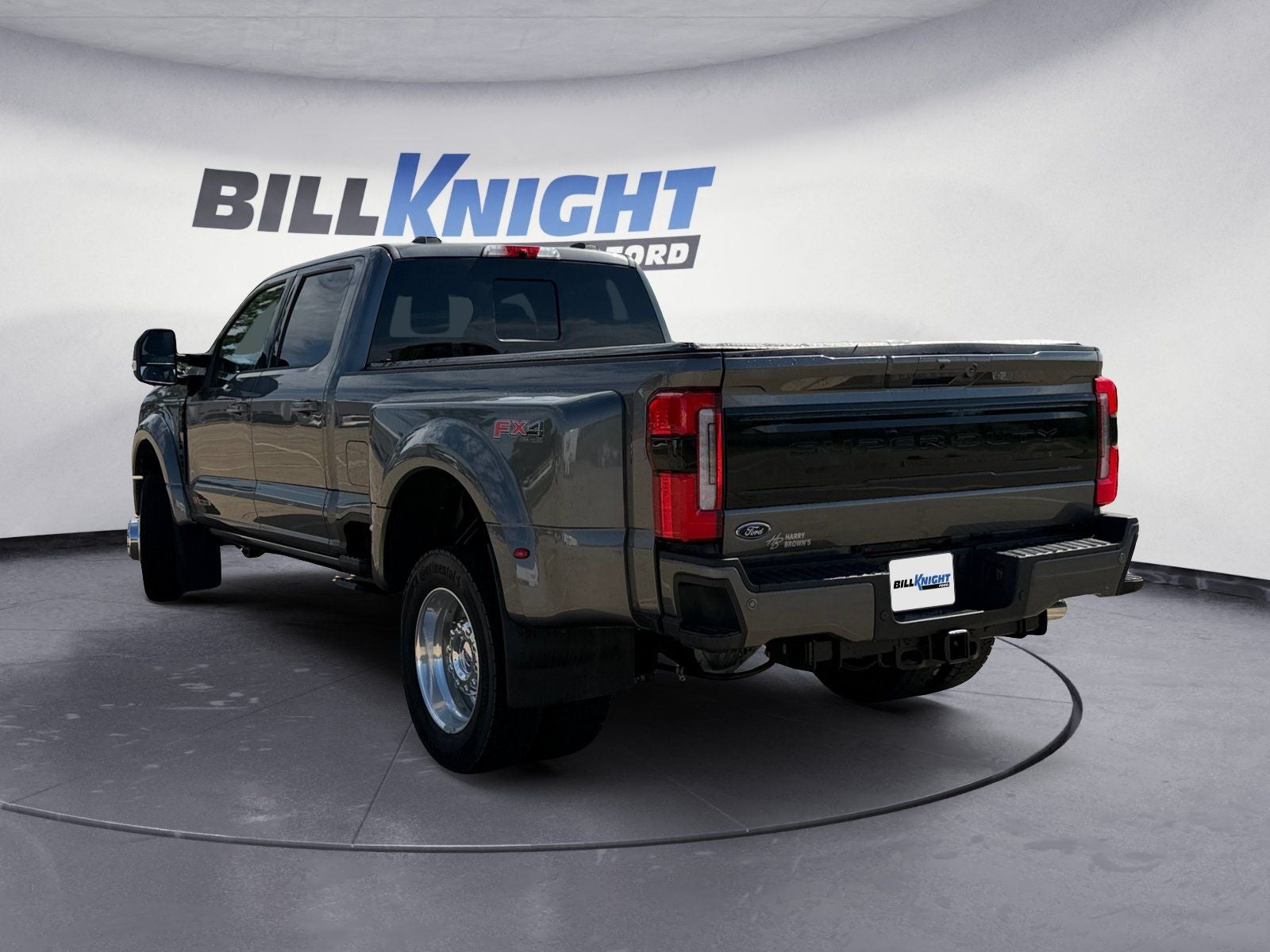 2025 Ford F-450SD Platinum DRW