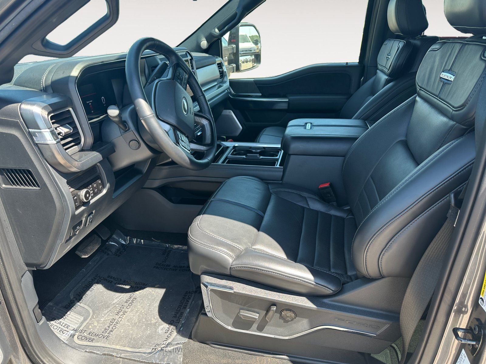 2025 Ford F-450SD Platinum DRW