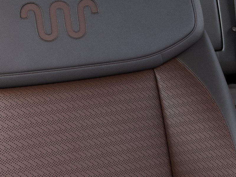 2027 Ford F-450SD King Ranch DRW