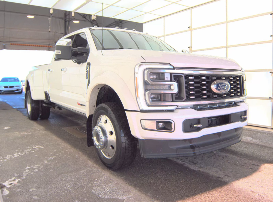 2024 Ford F-450SD Limited DRW