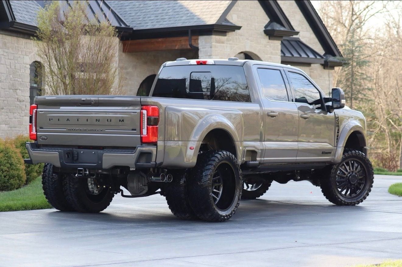 2026 Ford F-450SD Platinum DRW