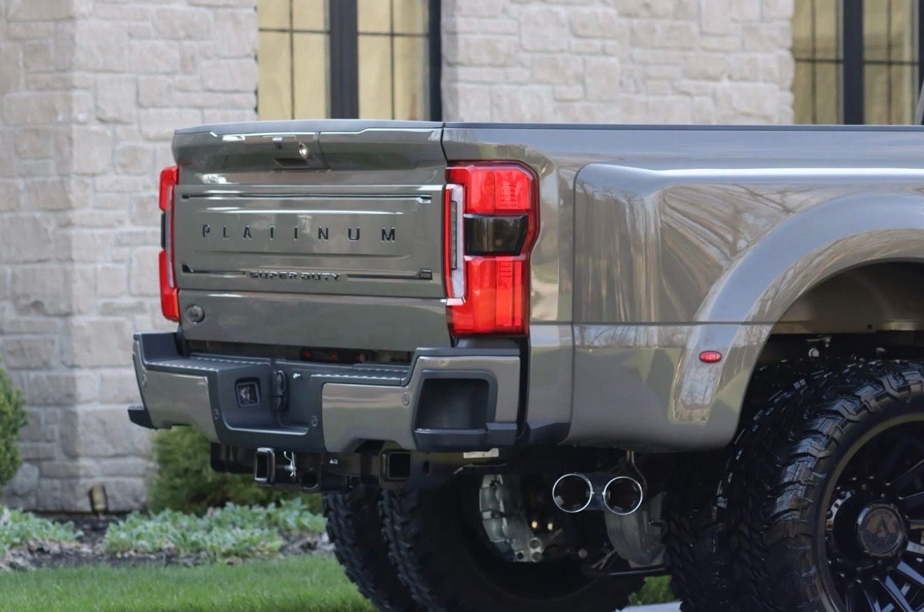 2026 Ford F-450SD Platinum DRW