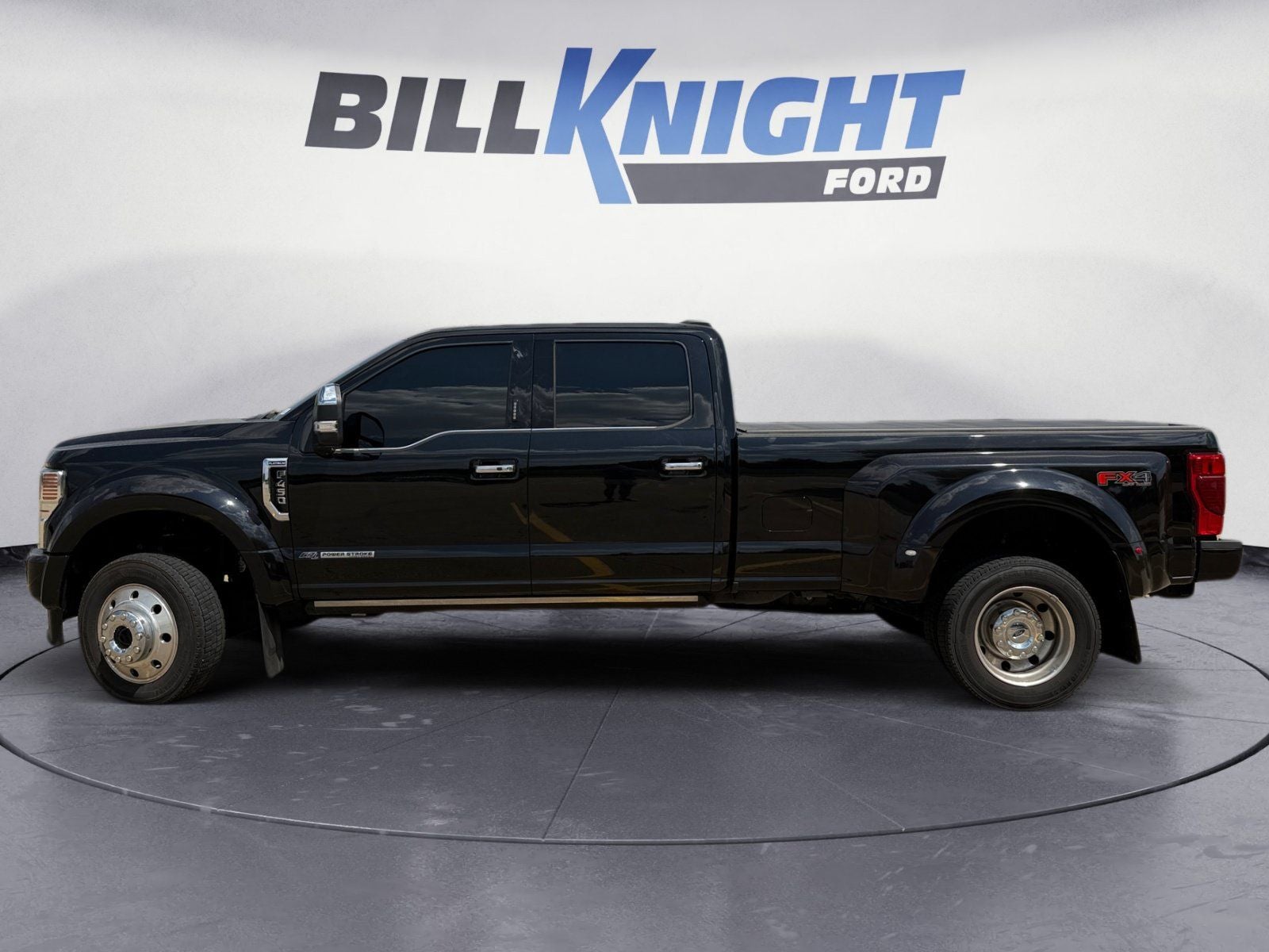 2022 Ford F-450SD Platinum DRW