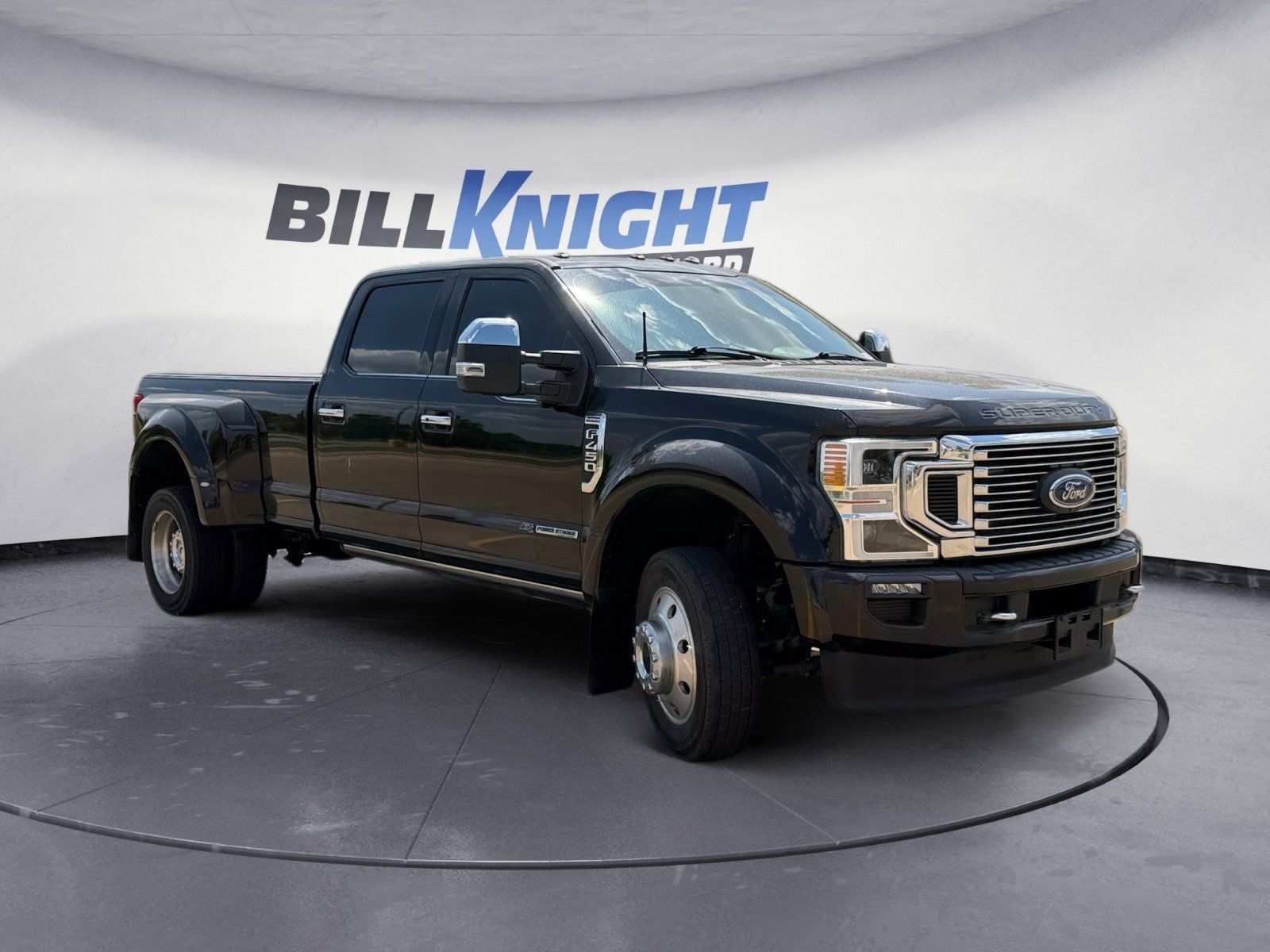 2022 Ford F-450SD Platinum DRW