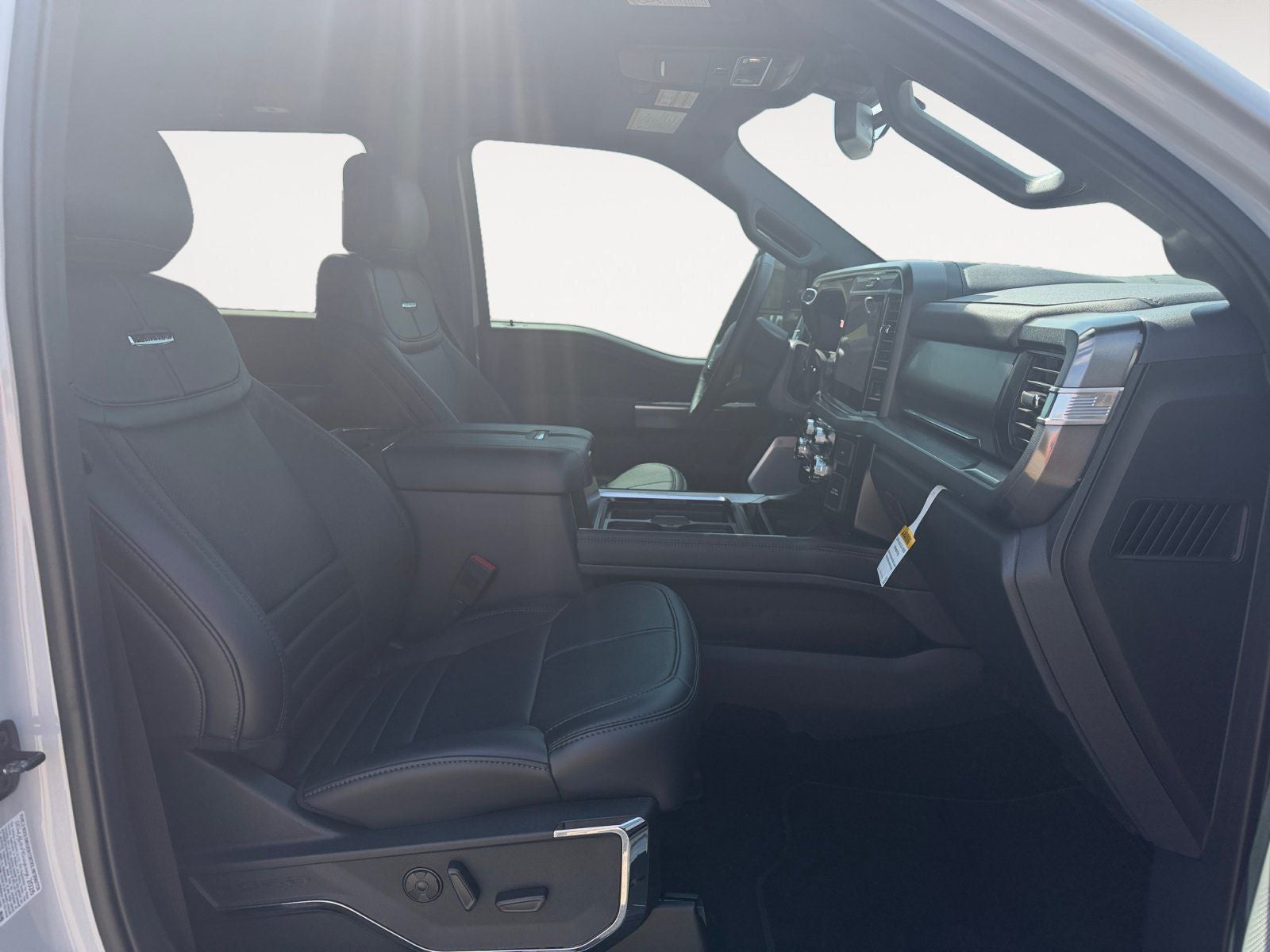 2026 Ford F-450SD Platinum DRW